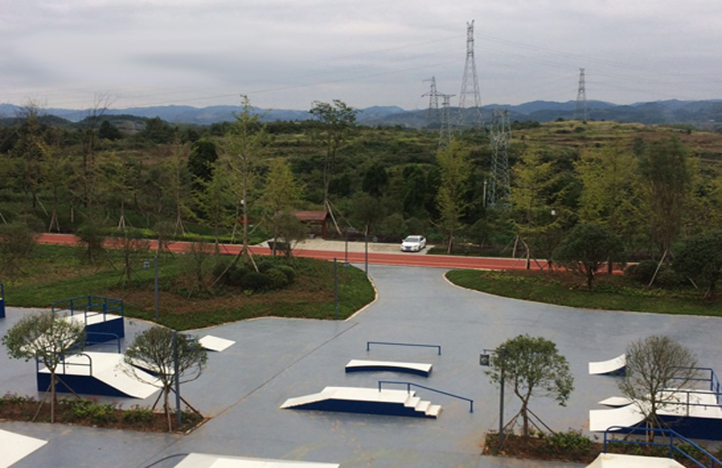 贵州省遵义市百草园旅游区极限运动场（初级训练区）