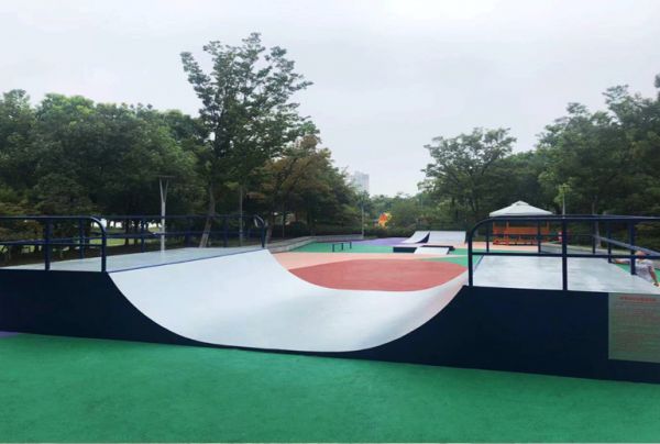 江苏省无锡市映月湖中央公园极限运动场